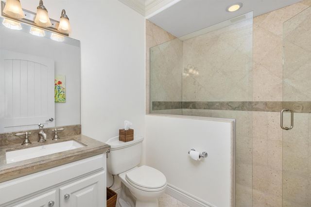 9 Via Vizcaya, Palm Beach, FL 33480