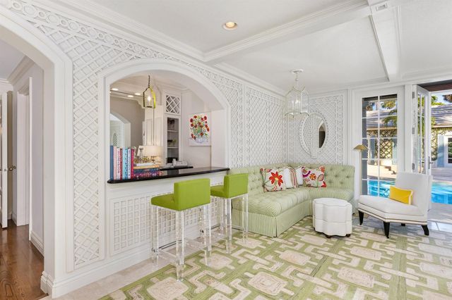9 Via Vizcaya, Palm Beach, FL 33480