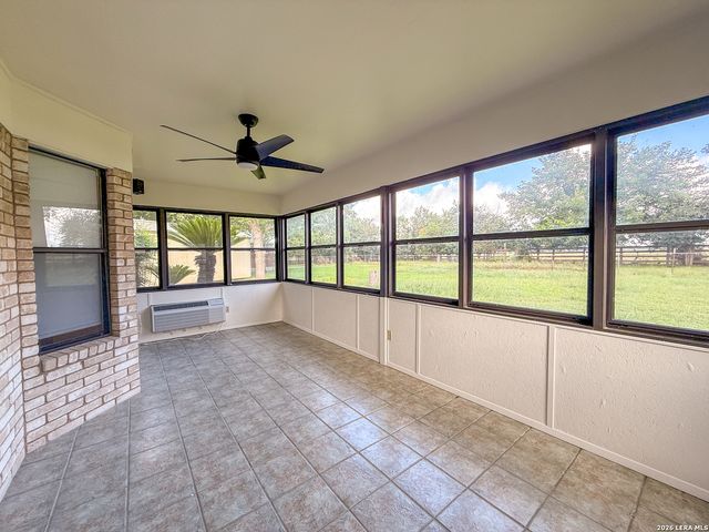 10 Broken Ski, New Braunfels, TX 78130