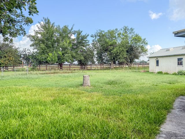 10 Broken Ski, New Braunfels, TX 78130