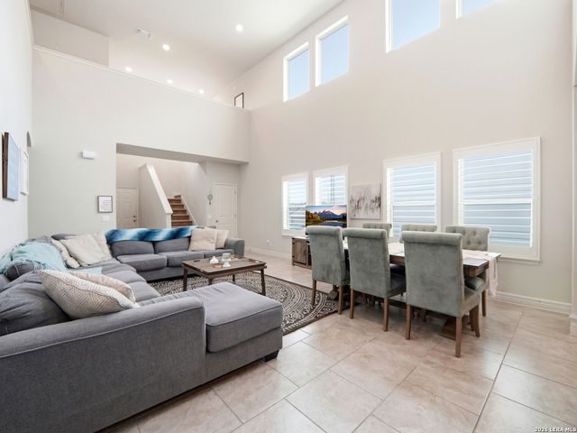 1215 Butterfly Post, San Antonio, TX 78245