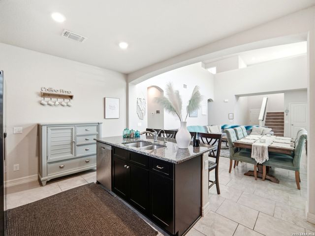 1215 Butterfly Post, San Antonio, TX 78245