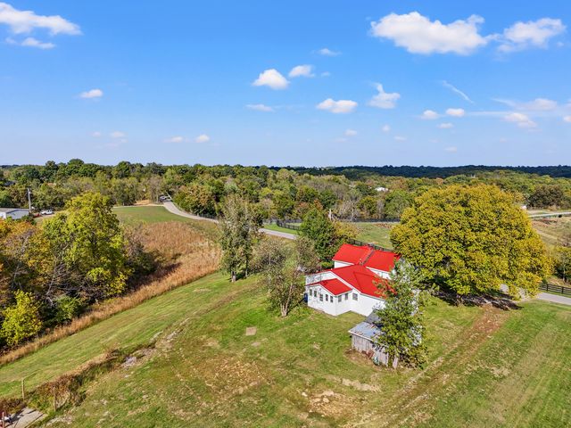 5021 St Johns Road, Frankfort, KY 40601