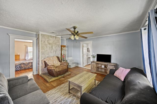 5021 St Johns Road, Frankfort, KY 40601