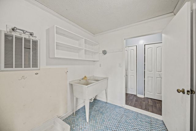 5021 St Johns Road, Frankfort, KY 40601