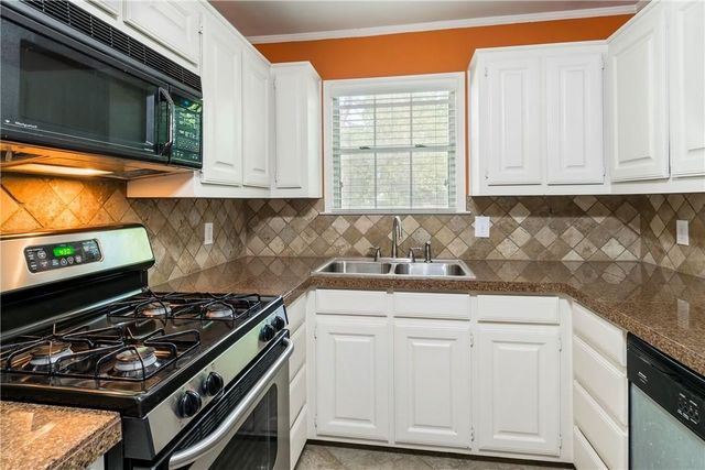 9611 Lakemont Drive, Dallas, TX 75220