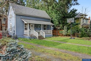 213 Mill St, Silverton, OR 97381