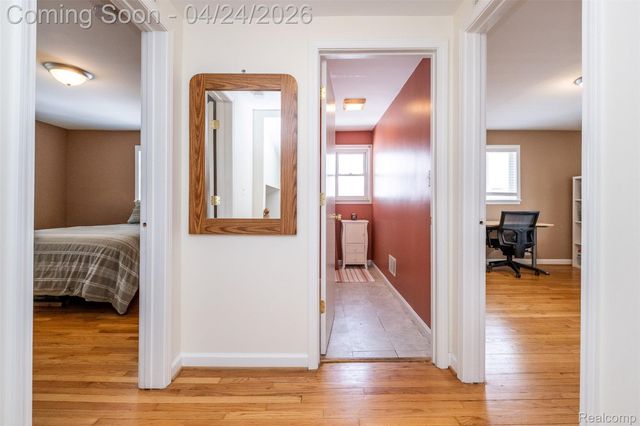 51 Hamata Avenue, Hazel Park, MI 48030