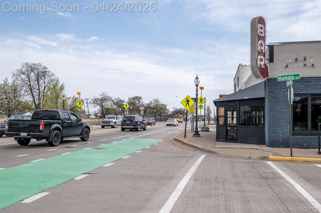 51 Hamata Avenue, Hazel Park, MI 48030