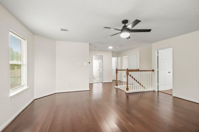 255 Silky Leaf Drive, Houston, TX 77073