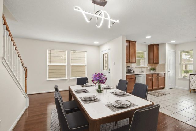 255 Silky Leaf Drive, Houston, TX 77073