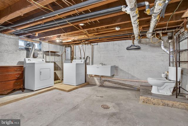 604 CHESTNUT ST, Columbia, PA 17512