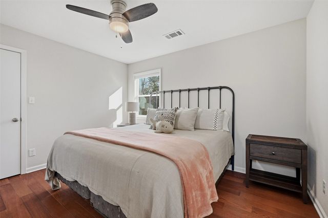 404 Hacienda Drive, Pottsboro, TX 75076