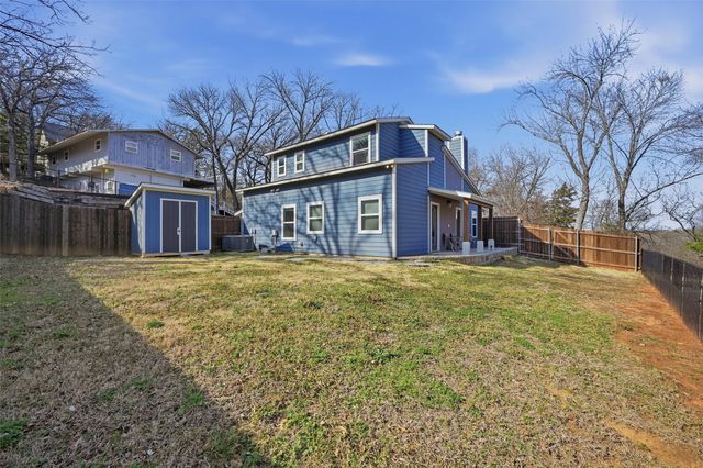 404 Hacienda Drive, Pottsboro, TX 75076