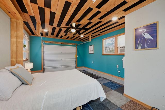 404 Hacienda Drive, Pottsboro, TX 75076