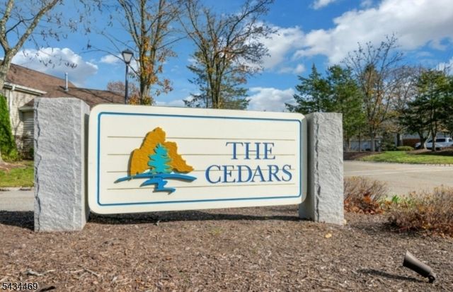 23 Caleb Ct, Hardyston Twp., NJ 07419
