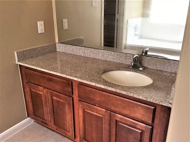 21655 Falvel Lake Drive, Spring, TX 77388