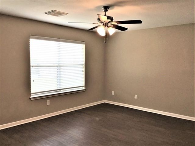 21655 Falvel Lake Drive, Spring, TX 77388