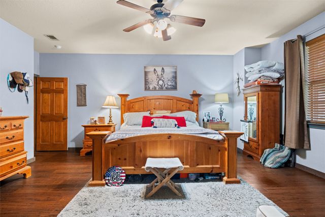1561 Saint Andrews Drive, Red Oak, TX 75154