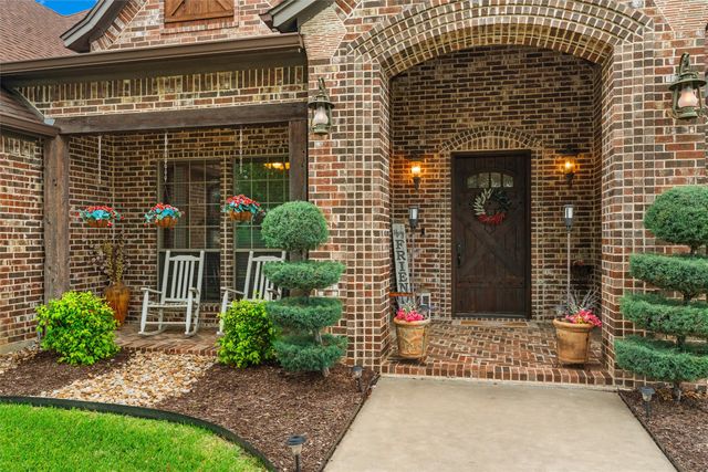 1561 Saint Andrews Drive, Red Oak, TX 75154