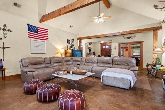 1561 Saint Andrews Drive, Red Oak, TX 75154
