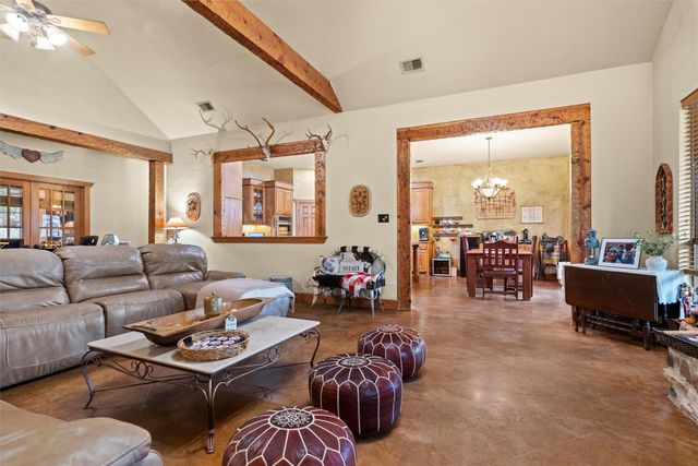 1561 Saint Andrews Drive, Red Oak, TX 75154