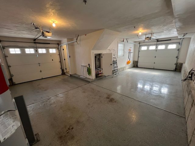 159 Willard St 7, Quincy, MA 02169