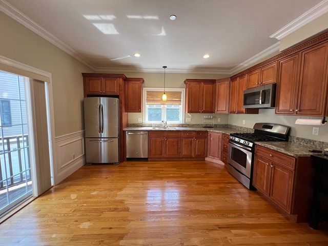 159 Willard St 7, Quincy, MA 02169