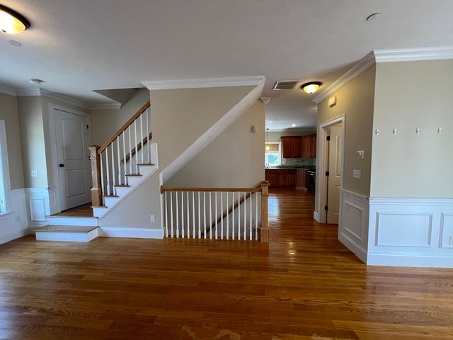 159 Willard St 7, Quincy, MA 02169