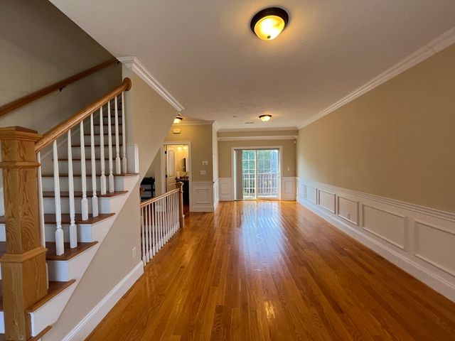 159 Willard St 7, Quincy, MA 02169