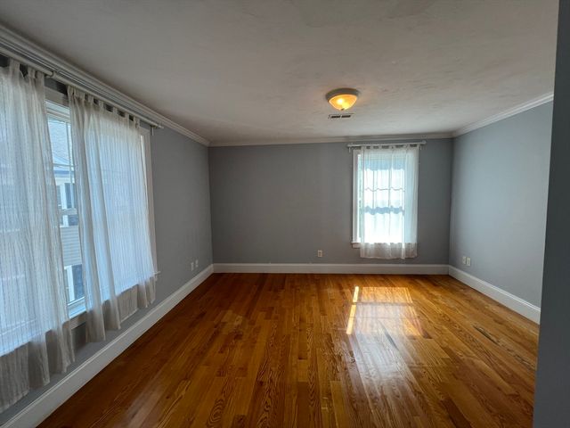159 Willard St 7, Quincy, MA 02169