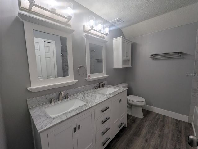 6202 GANNETDALE DRIVE, Lithia, FL 33547