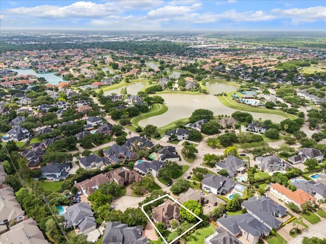 13610 Lakeshore Way Court, Houston, TX 77077