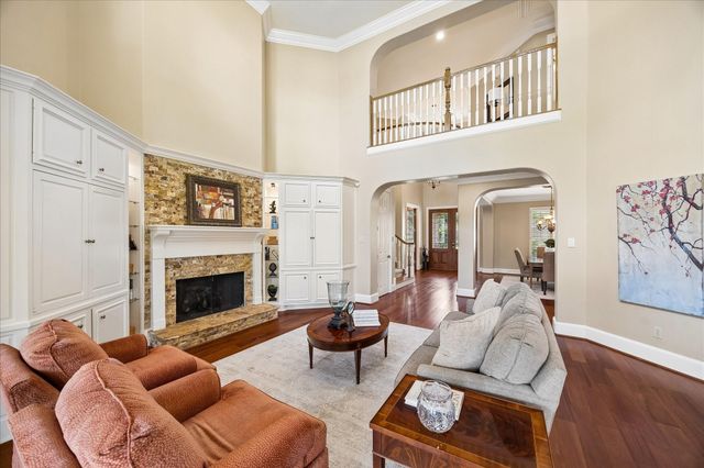 13610 Lakeshore Way Court, Houston, TX 77077