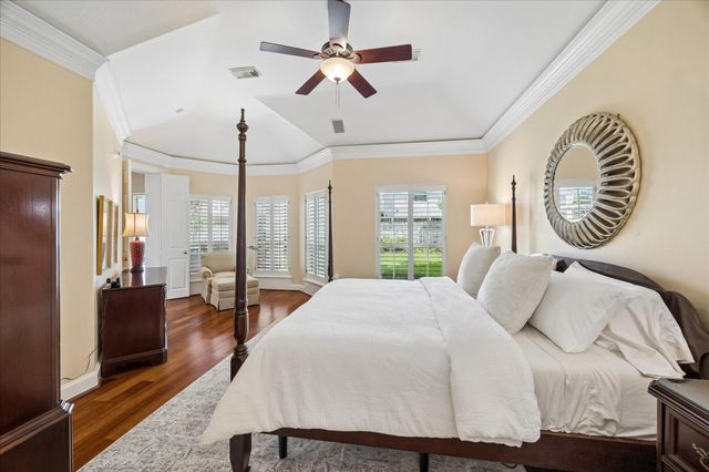 13610 Lakeshore Way Court, Houston, TX 77077