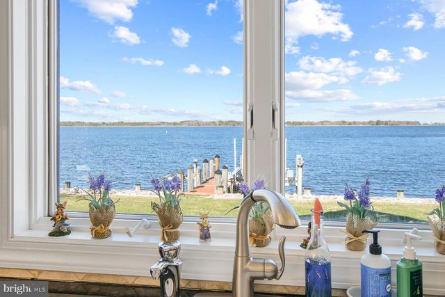 46 BOATSWAIN DR, Berlin, MD 21811