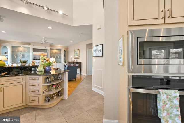 46 BOATSWAIN DR, Berlin, MD 21811