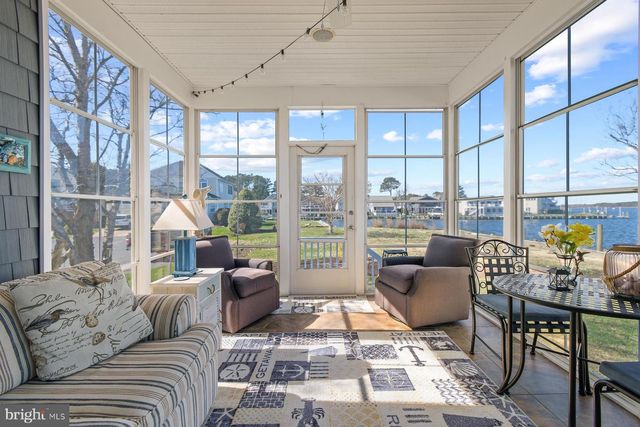 46 BOATSWAIN DR, Berlin, MD 21811