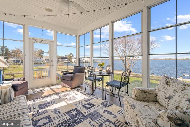 46 BOATSWAIN DR, Berlin, MD 21811