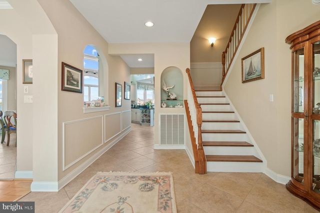 46 BOATSWAIN DR, Berlin, MD 21811