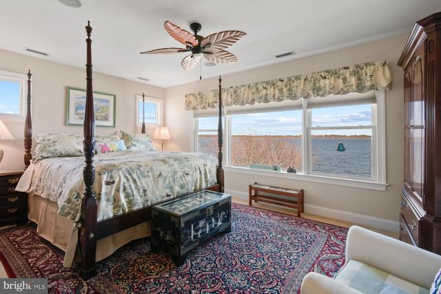 46 BOATSWAIN DR, Berlin, MD 21811