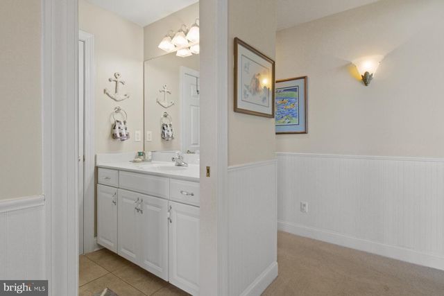 46 BOATSWAIN DR, Berlin, MD 21811