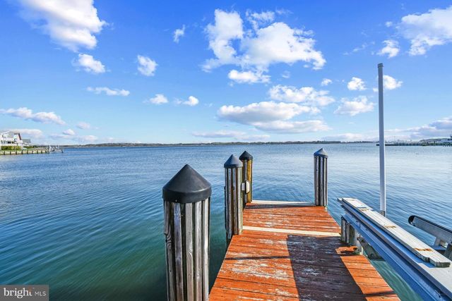 46 BOATSWAIN DR, Berlin, MD 21811