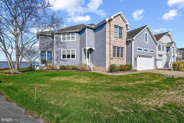 46 BOATSWAIN DR, Berlin, MD 21811