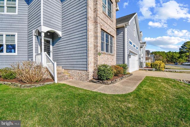 46 BOATSWAIN DR, Berlin, MD 21811