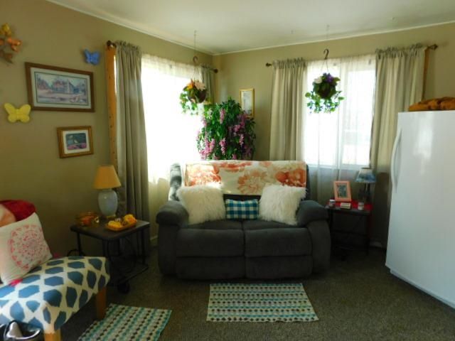 4960 Pine Drive, Excelsior Twp, MI 49646