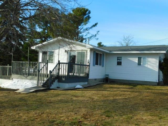 4960 Pine Drive, Excelsior Twp, MI 49646