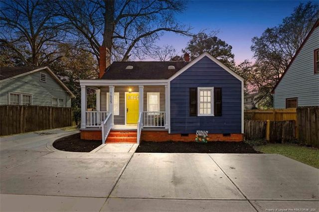 1605 Morganton Road, Fayetteville, NC 28305