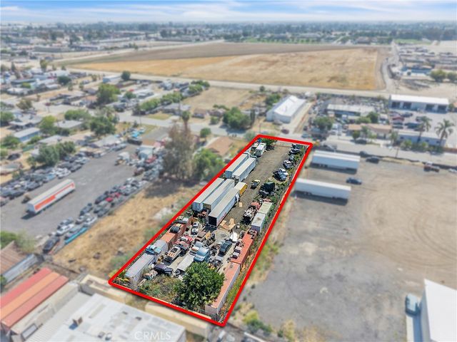 2350 S Artesia, San Bernardino, CA 92408