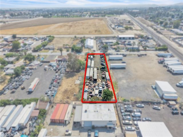 2350 S Artesia, San Bernardino, CA 92408